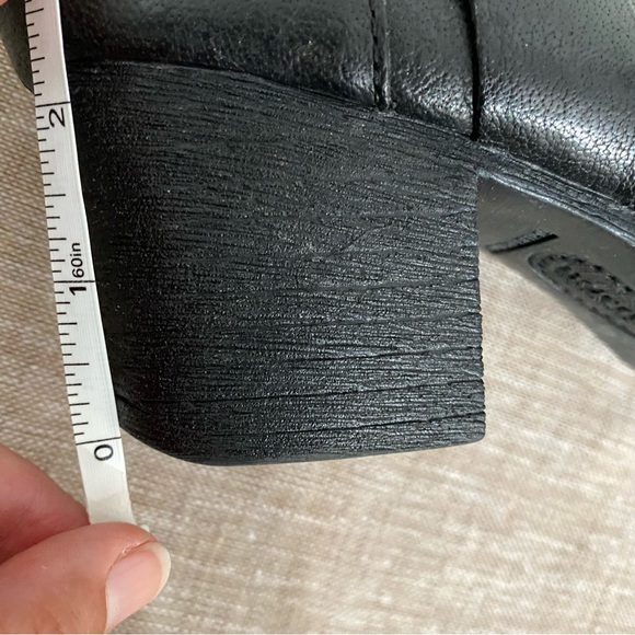 Born Slater Black Leather Studded Heeled Boots Woman’s 7.5 Side Zip Booties - Picture 5 of 10